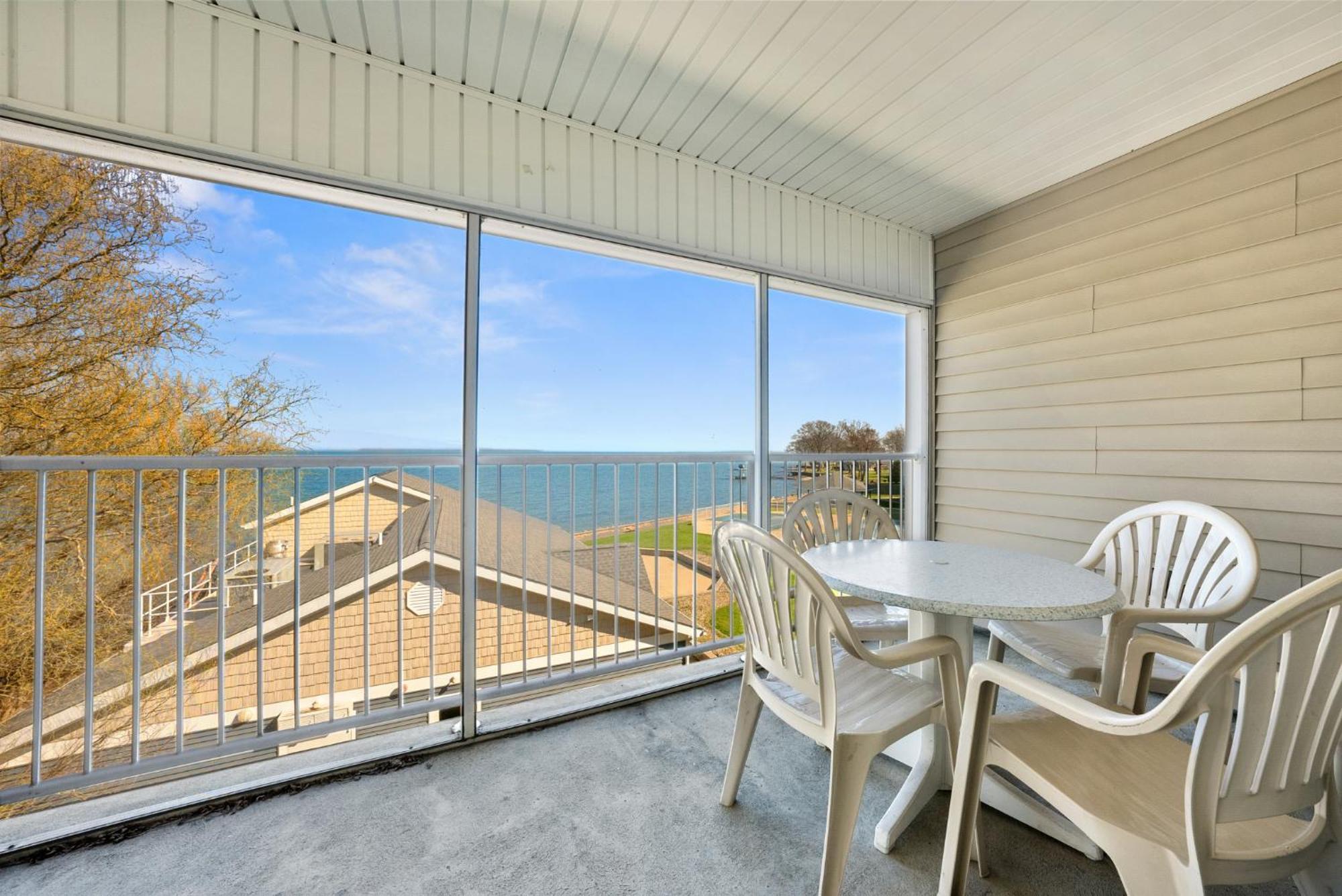 Bayshore Resort At Put-In-Bay Exterior foto