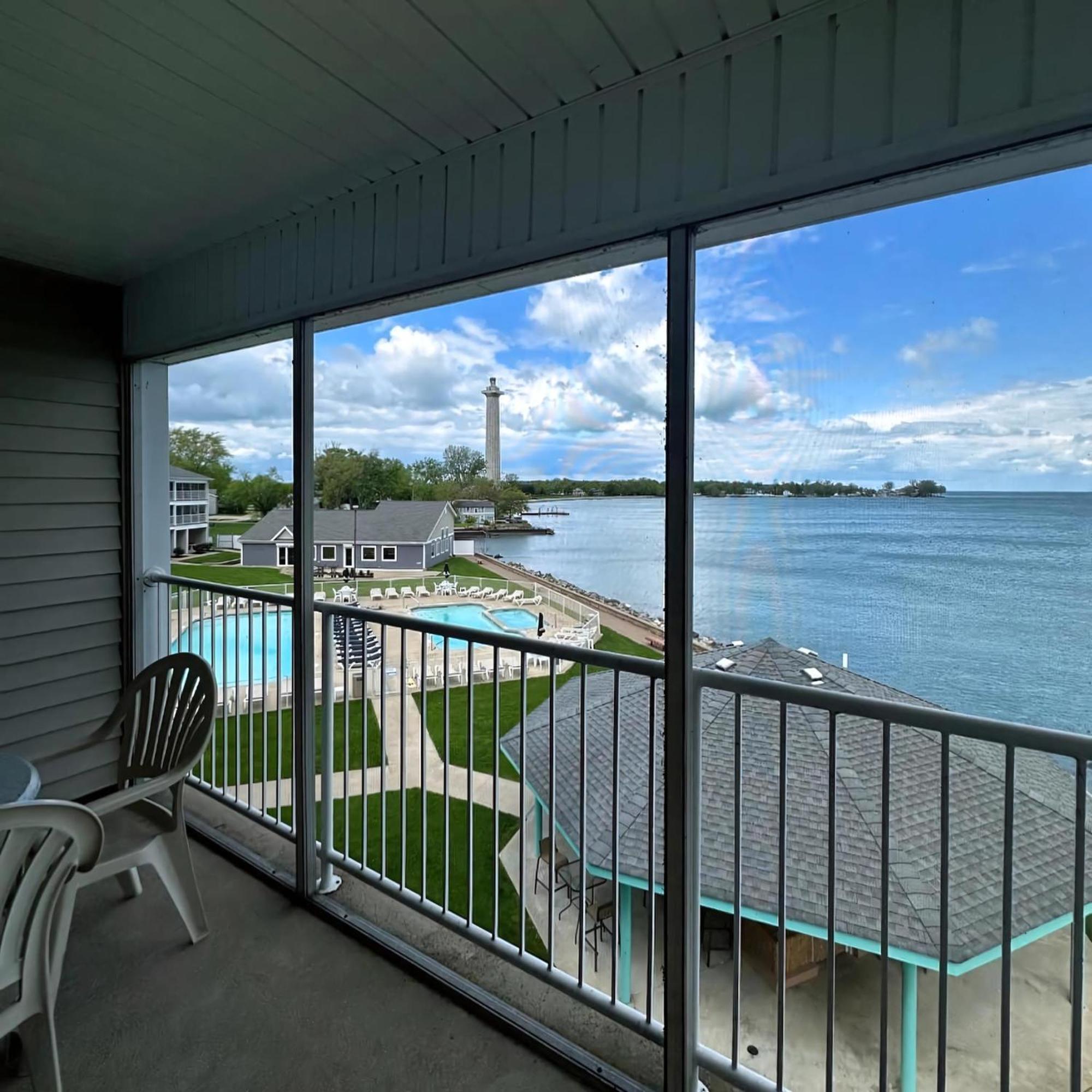Bayshore Resort At Put-In-Bay Exterior foto